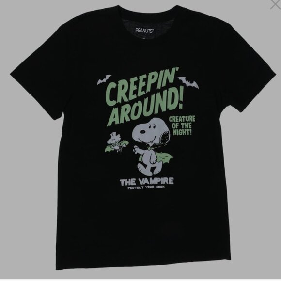 New Snoopy Vampire Halloween Tee T Shirt Knott's Berry Farm Peanuts Cedar Fair - Picture 1 of 1